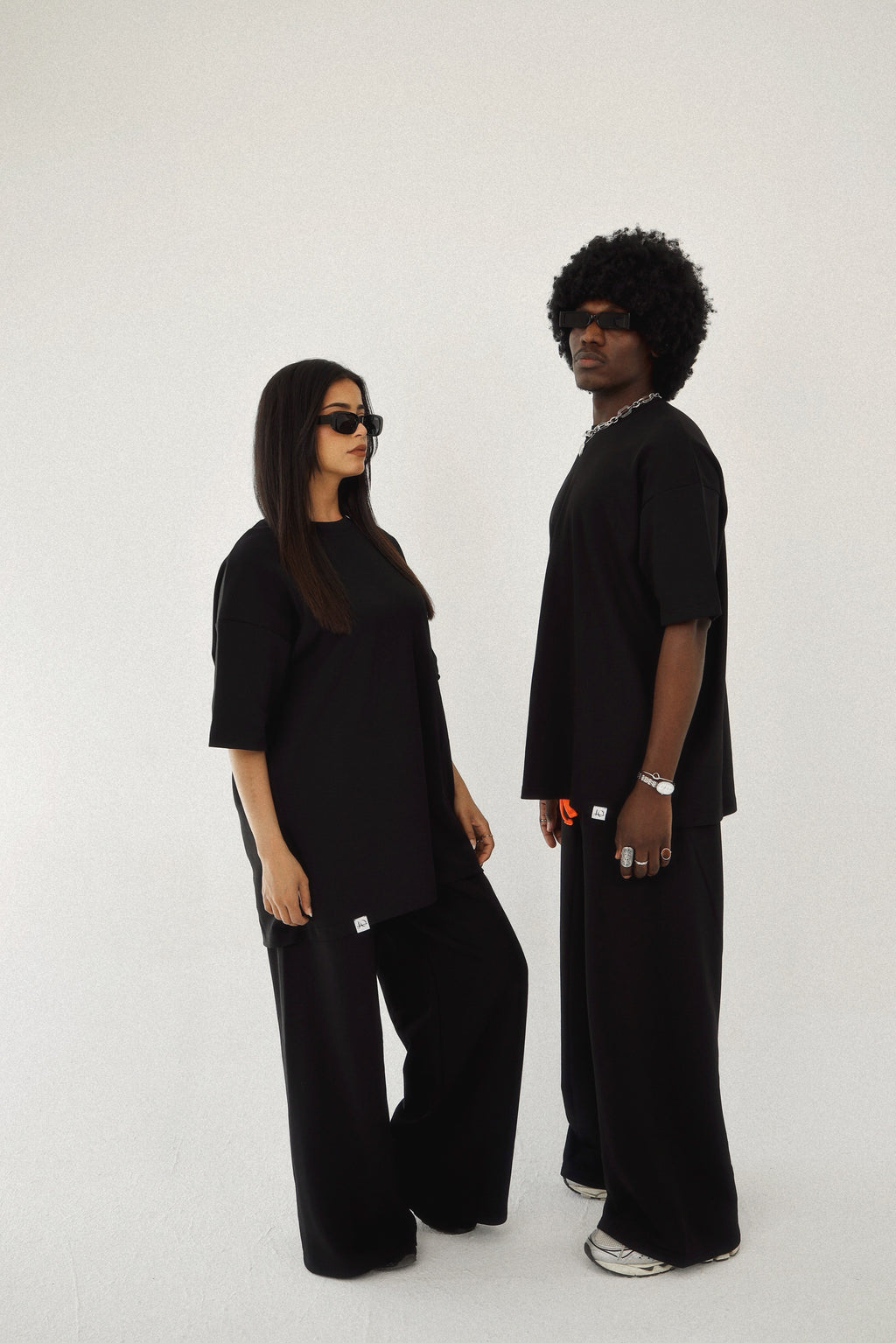 Black Oversized Essential