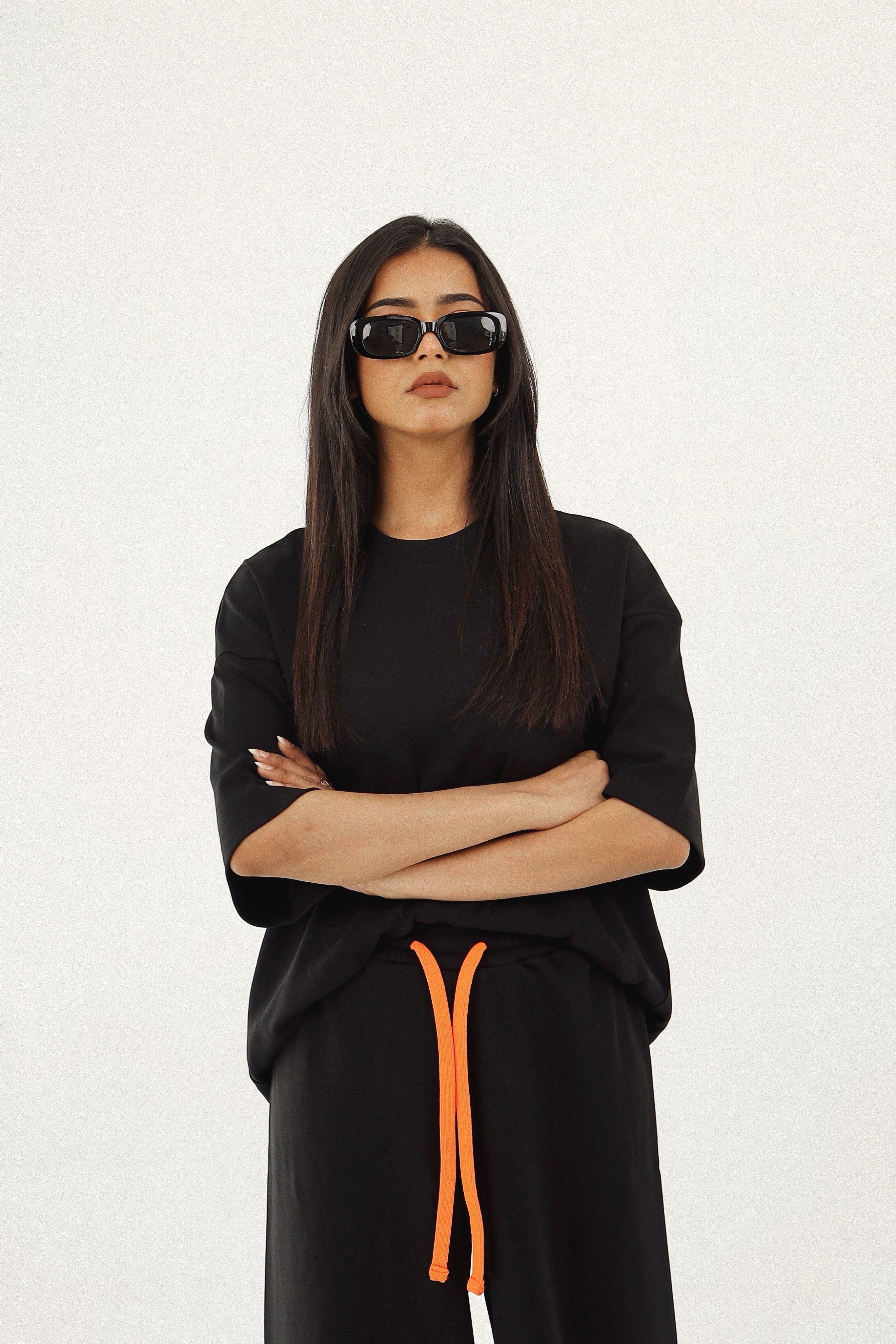 Black Oversized Essential