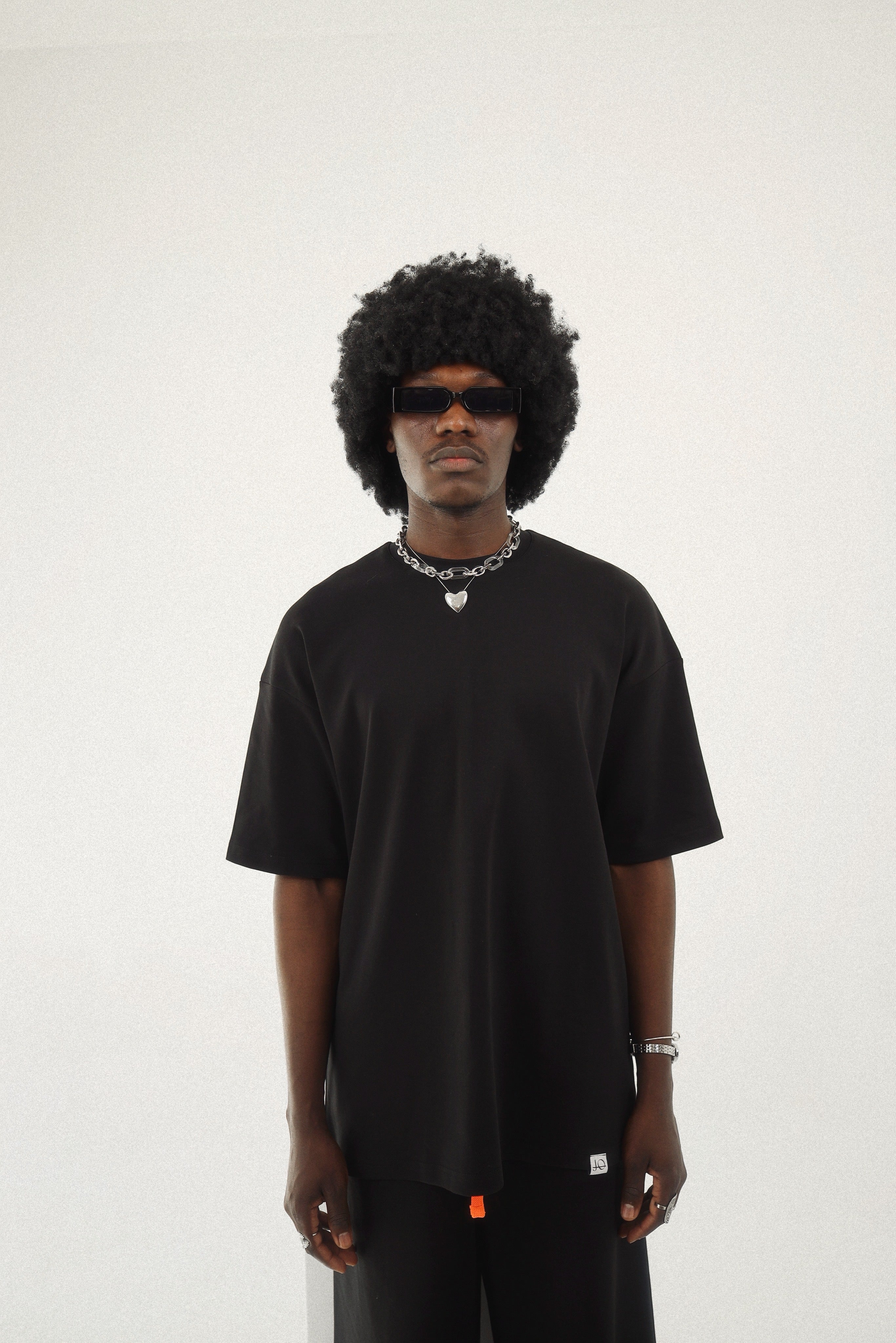 Black Oversized Essential